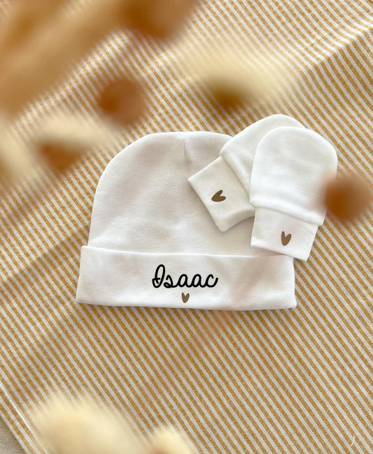 Bonnet de naissance et gants personnalisés – Cadeau naissance tout doux