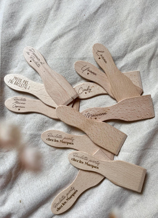 🧀 Spatules à Raclette Personnalisées en Bois de Hêtre – Jura